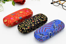 Load image into Gallery viewer, Silk Fabric Glasses Case – Elegant Brocade, Scratch Protection Fits Most Glasses