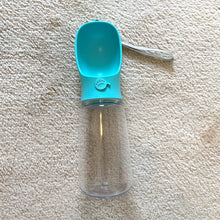 Load image into Gallery viewer, 550ML Dog Cat Pet Water Bottle Drinking Portable Outdoor Travel Cup Feeder