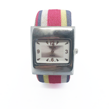 Load image into Gallery viewer, Quartz Bangle Bracelet Watch-Pink