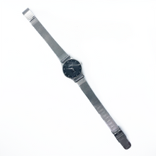 Load image into Gallery viewer, Mesh band mood watch