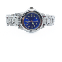 Load image into Gallery viewer, Gorgeous blue dial watch