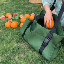 Load image into Gallery viewer, Gardener&#39;s Fruit &amp; Veg Picking Apron Garden Storage Bag
