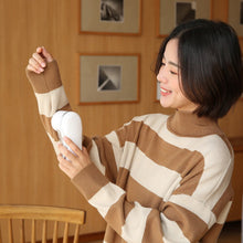 Load image into Gallery viewer, Portable Electric Lint Remover Sweater Fabric Shaver Cloth Hairball Fluff Trimmer Cleaner
