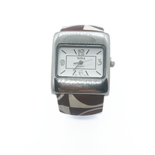 Load image into Gallery viewer, Quartz Bangle Bracelet Watch
