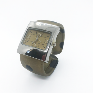 Quartz Bangle Bracelet Watch-Square-Brown-Black spots