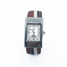 Load image into Gallery viewer, Quartz Bangle Bracelet Watch-Brown
